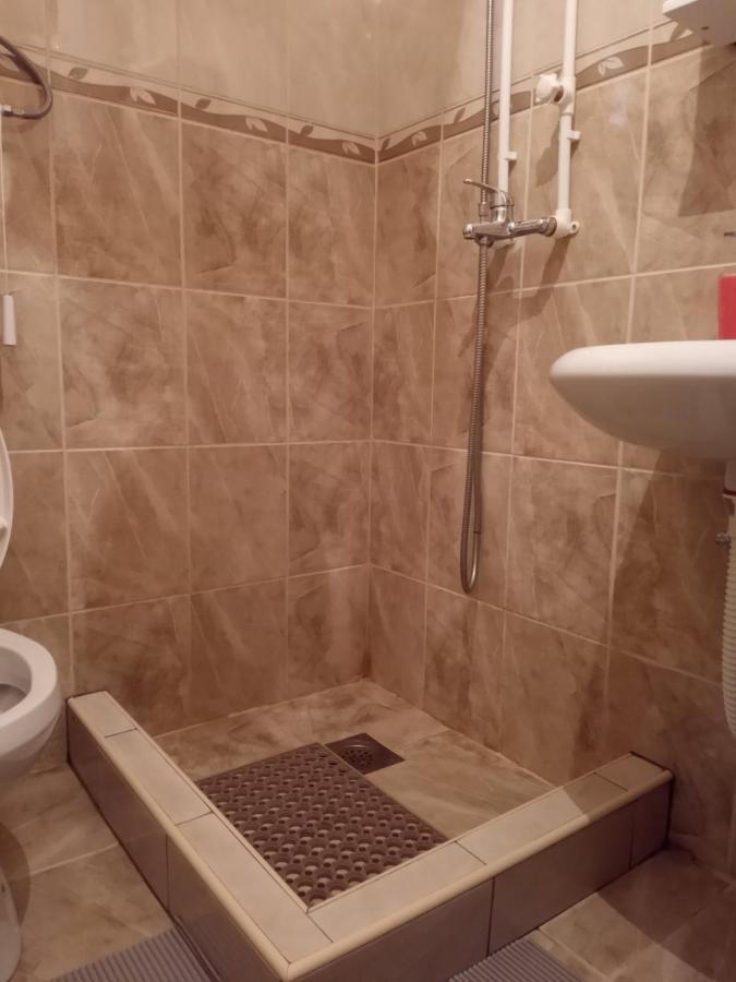 Apartman "Kapetana Luka" Ljubovija エクステリア 写真